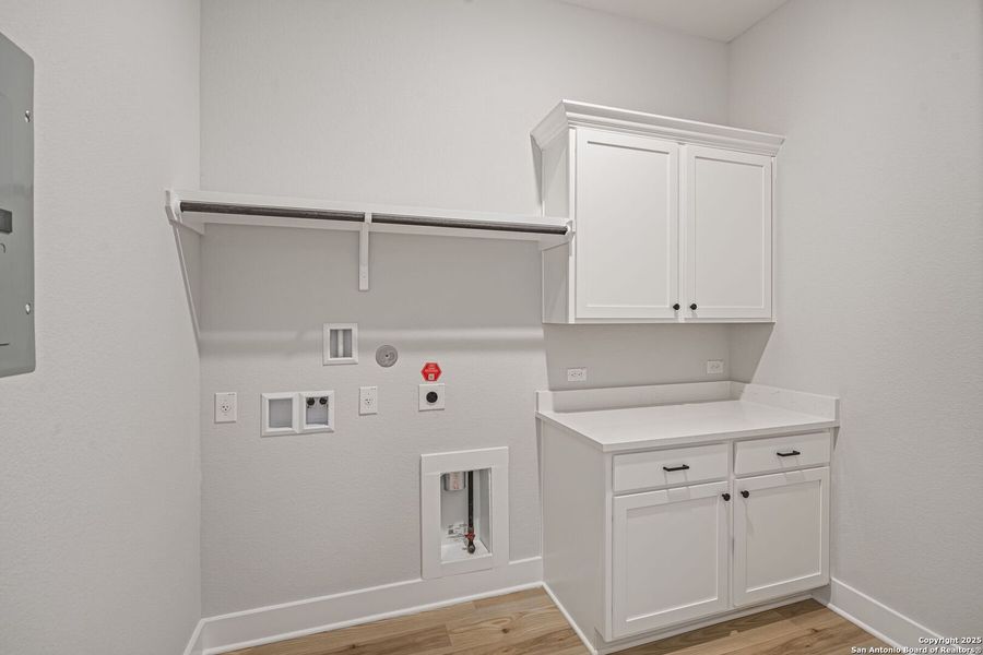 Image 16 of a home in . Image 16 of a home in .