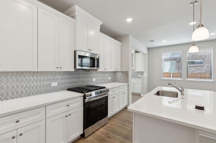 10-2445Auburn_010 10-2445Auburn_010