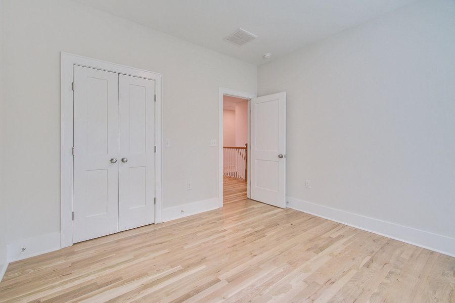 Spacious, unfurnished interior of a new home in , Mount Pleasant (Image 43).