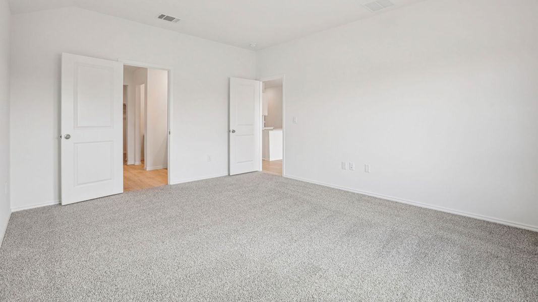 Spacious, unfurnished interior of a new home in Carillon, Manor (Image 27).