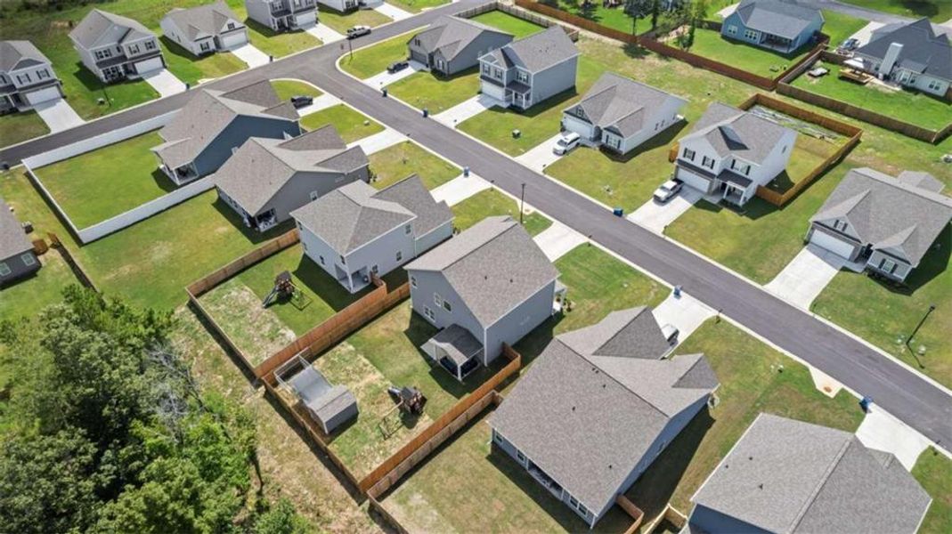 Image 32 of a home in . Image 32 of a home in .