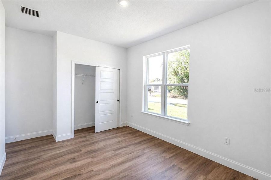 Spacious, unfurnished interior of a new home in , Palm Coast (Image 28).