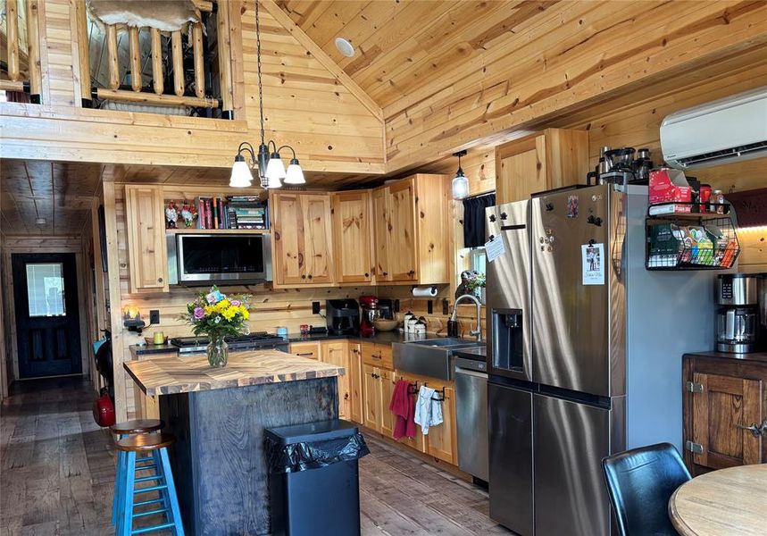 Image 17 of a home in .