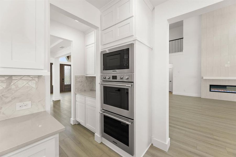 1115 Willow Lake-Kitchen-4