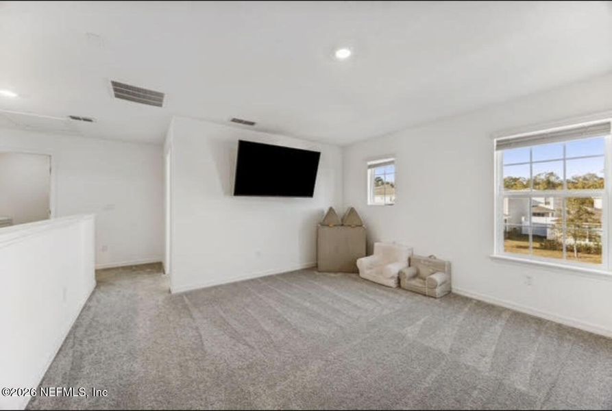 Image 28 of a home in .