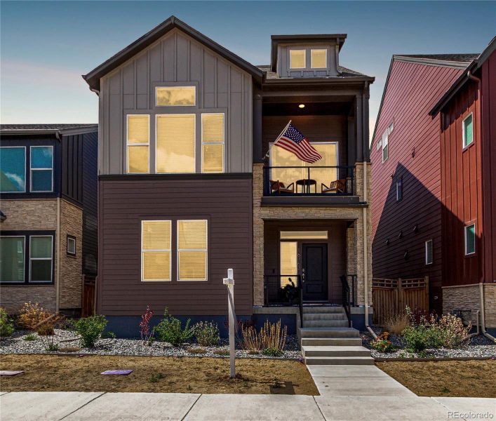 Welcome home! Welcome home!