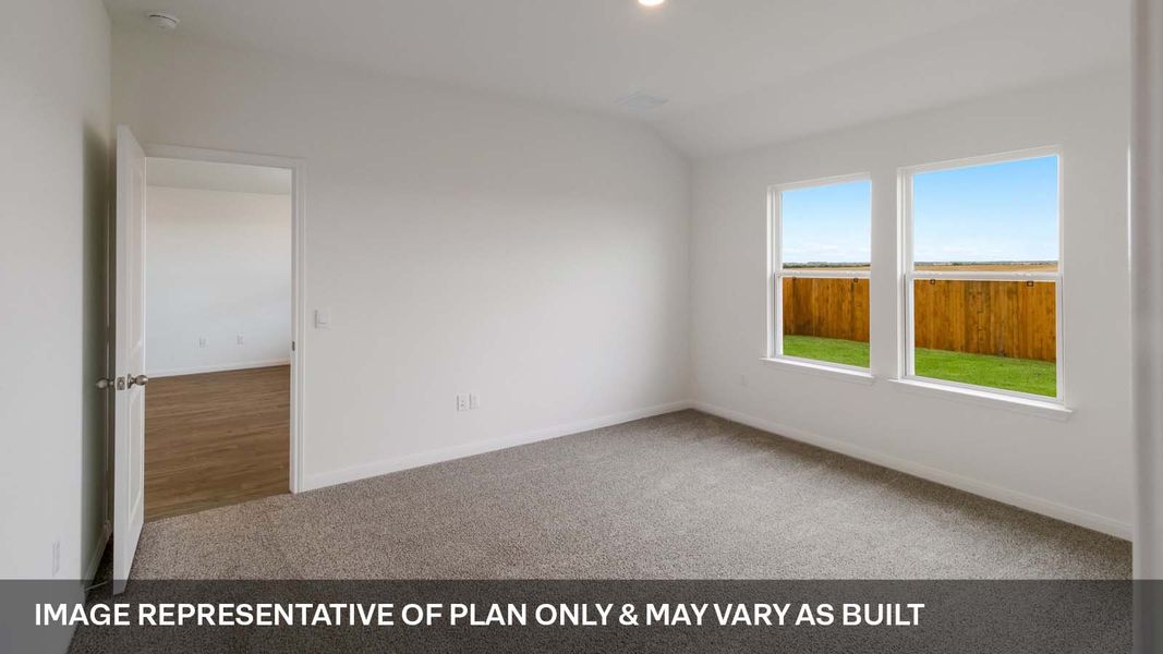 Spacious, unfurnished interior of a new home in Monarch Ranch, Manor (Image 8).