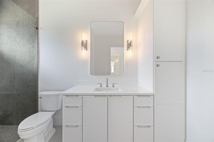 Furnished interior view inside a new home in , Tarpon Springs (Image 47). Furnished interior view inside a new home in , Tarpon Springs (Image 47).
