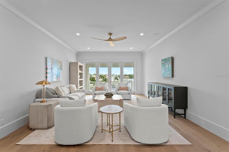 Furnished interior view inside a new home in , Tampa (Image 41).