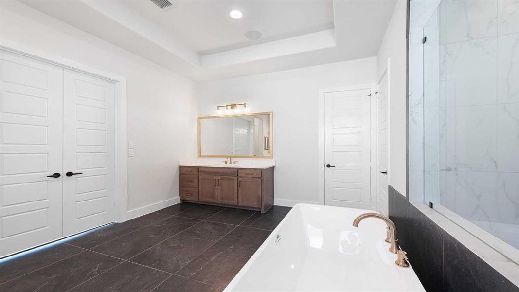 Furnished interior view inside a new home in Somerset Park 80', Rockwall (Image 9). Furnished interior view inside a new home in Somerset Park 80', Rockwall (Image 9).