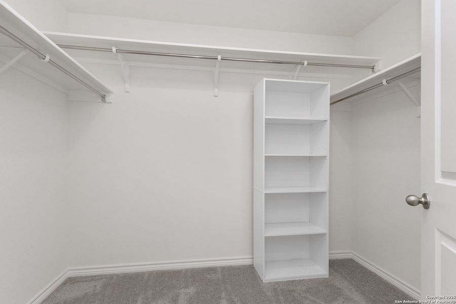 Spacious, unfurnished interior of a new home in Cove at Westover Hills, San Antonio (Image 32).