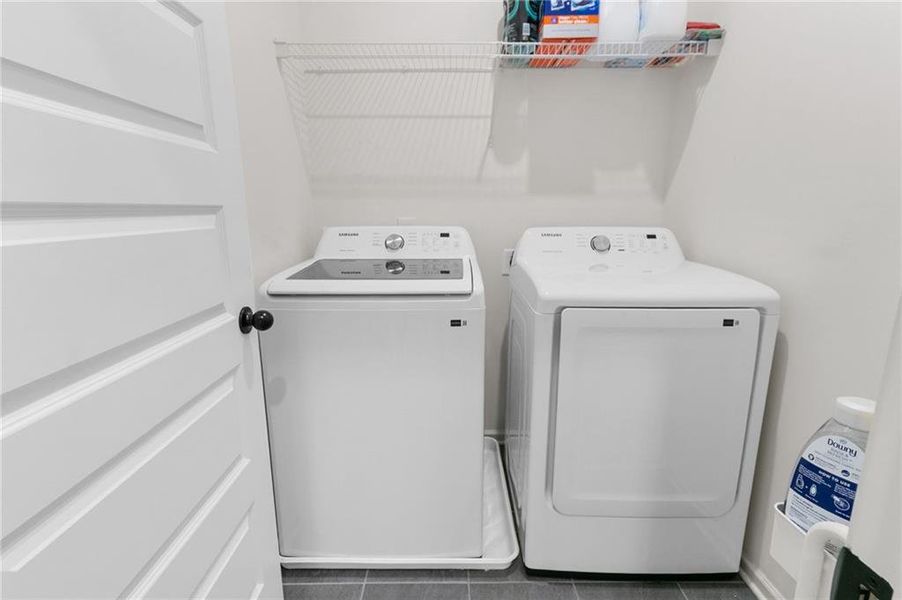 Close-up of interior finishes inside a home in , Powder Springs (Image 20).