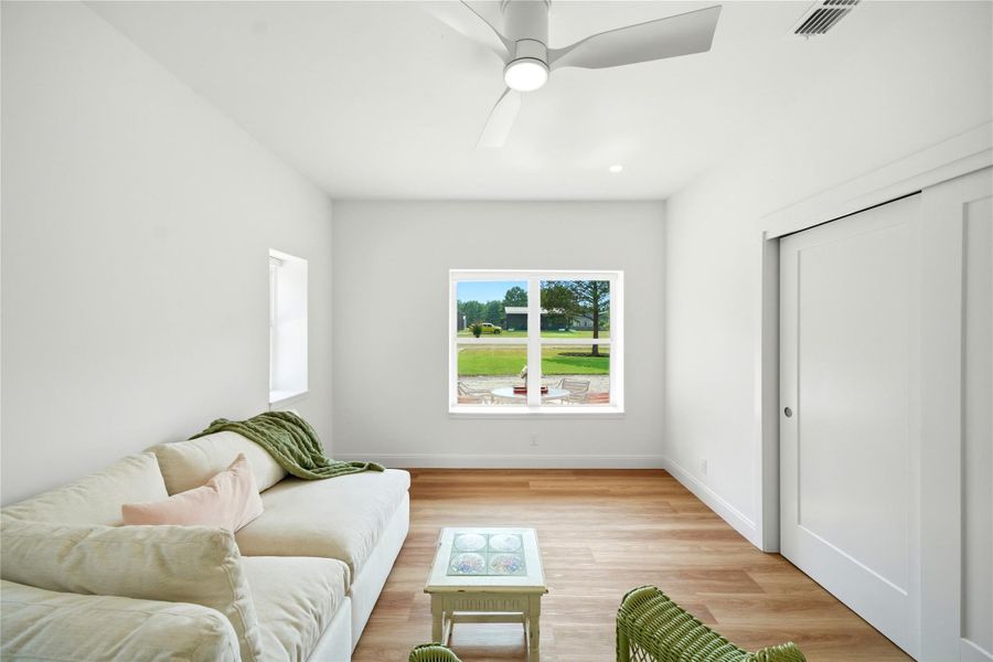 Image 37 of a home in .