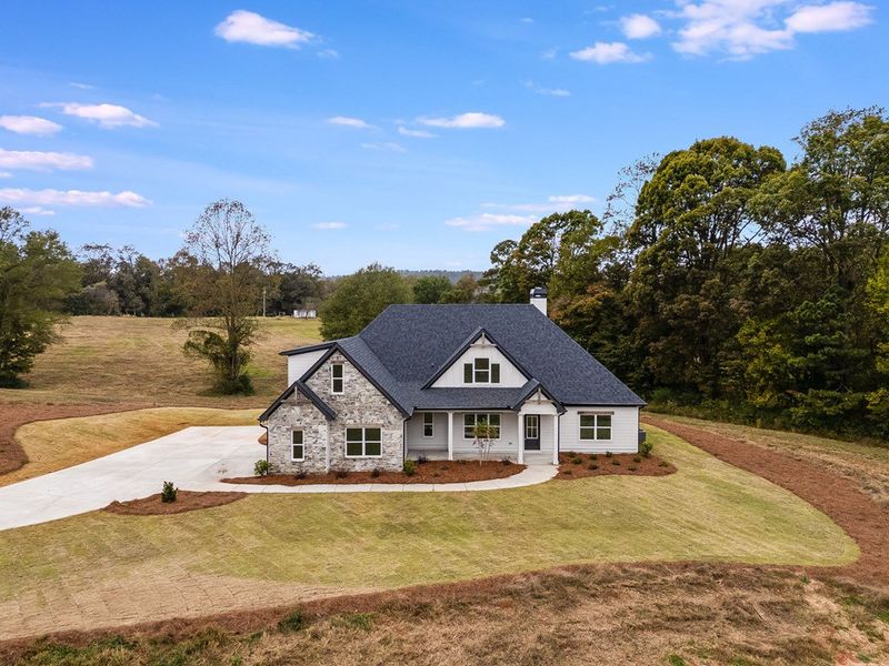 Image 40 of a home in Parmer Farms.