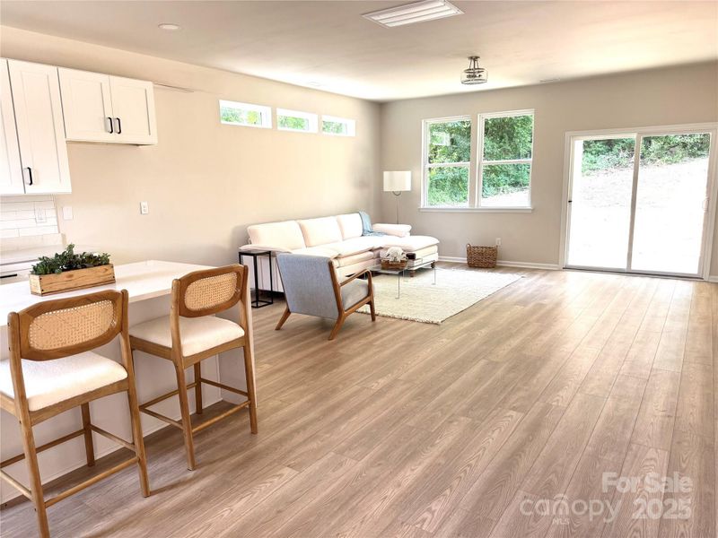 Furnished interior view inside a new home in , Gastonia (Image 5).