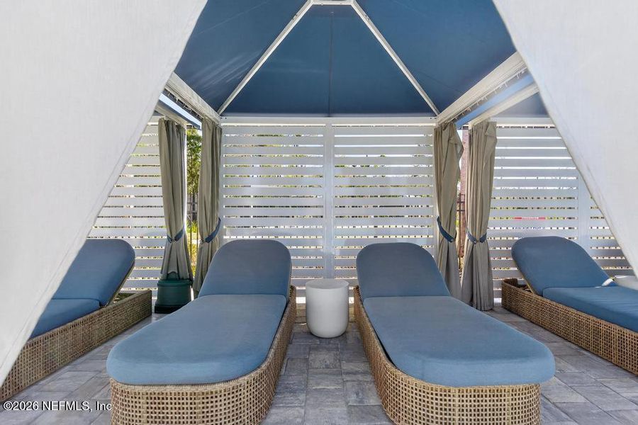 Exterior details and patio area of a home in Seaton Creek, Jacksonville (Image 27).