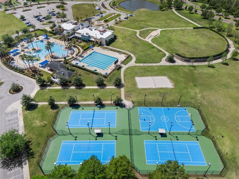 Community amenities in , Land O' Lakes (Image 52).
