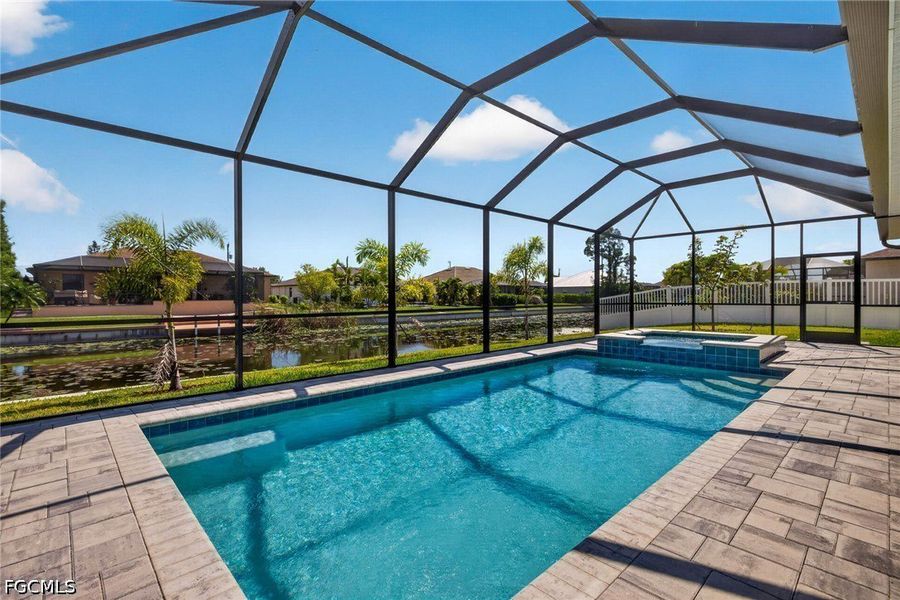 Exterior details and patio area of a home in Cape Coral, Cape Coral (Image 20).