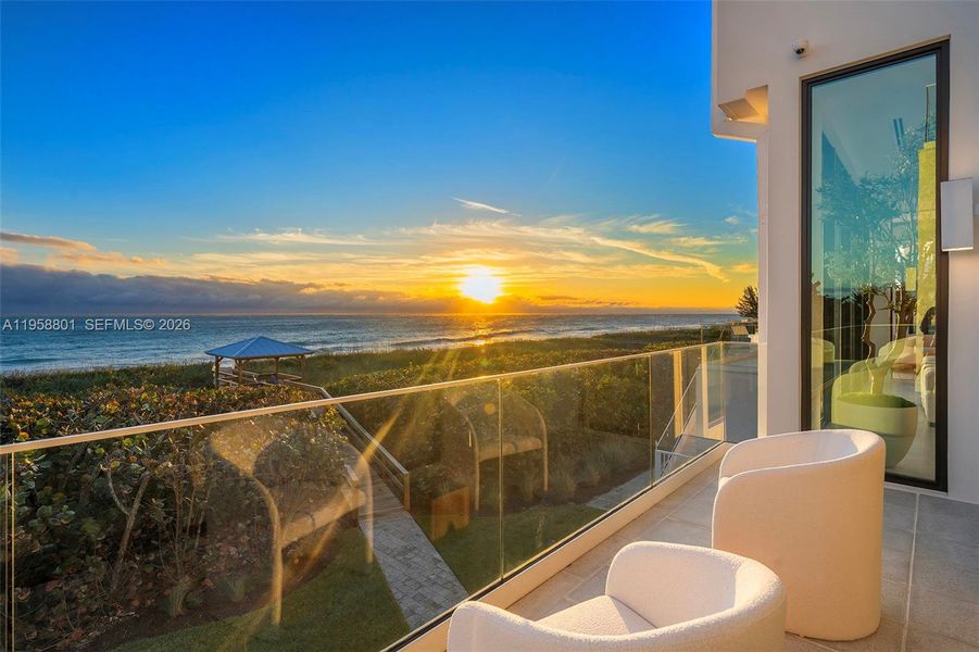 Image 75 of a home in .