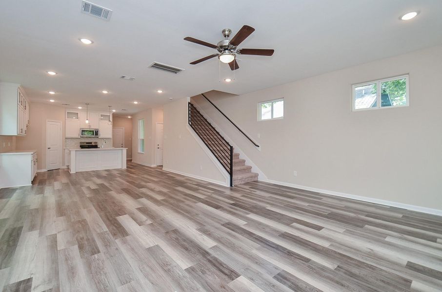 ¿Quieres una entrada que se sienta amplia? ¿Quieres una entrada que se sienta amplia?