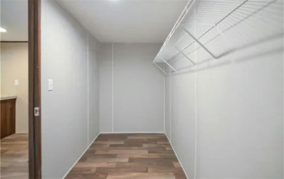 Spacious, unfurnished interior of a new home in , Talking Rock (Image 15).