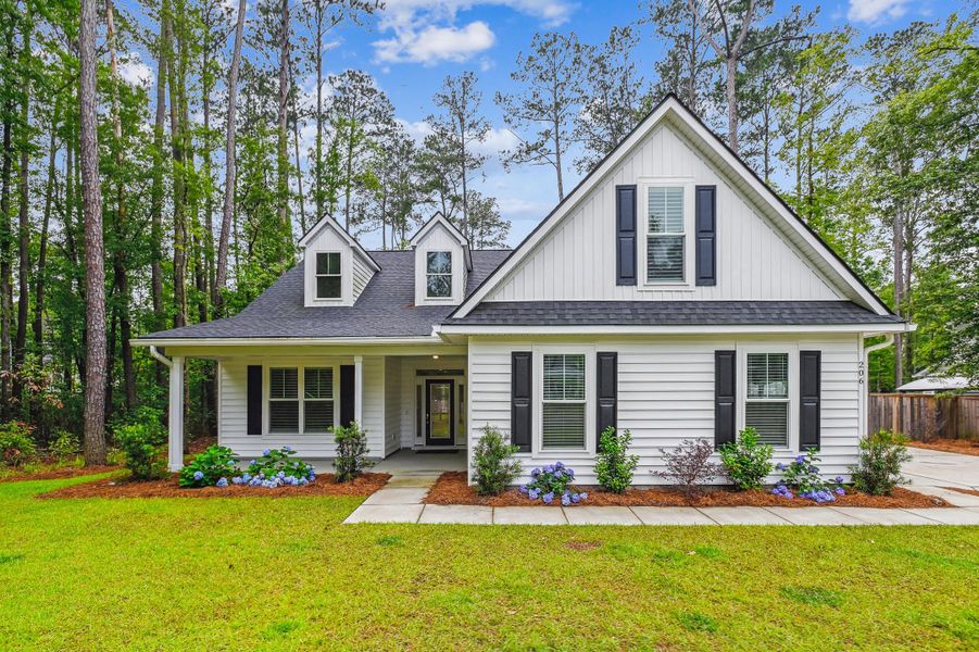 Front exterior of a new home in , Summerville, SC, highlighting curb appeal (Image 2). Front exterior of a new home in , Summerville, SC, highlighting curb appeal (Image 2).