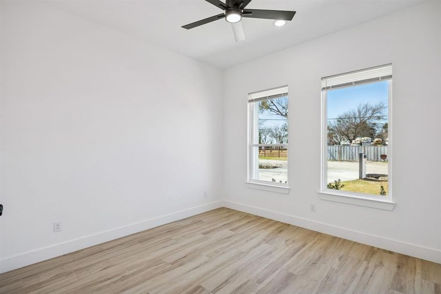 Spacious, unfurnished interior of a new home in , Dallas (Image 23).