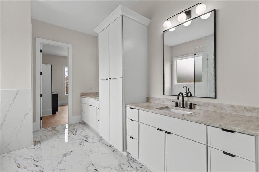 Furnished interior view inside a new home in , Buford (Image 15).