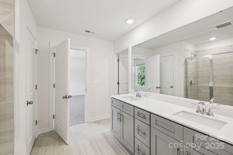 Furnished interior view inside a new home in Nelson's Creek, Mocksville (Image 6). Furnished interior view inside a new home in Nelson's Creek, Mocksville (Image 6).