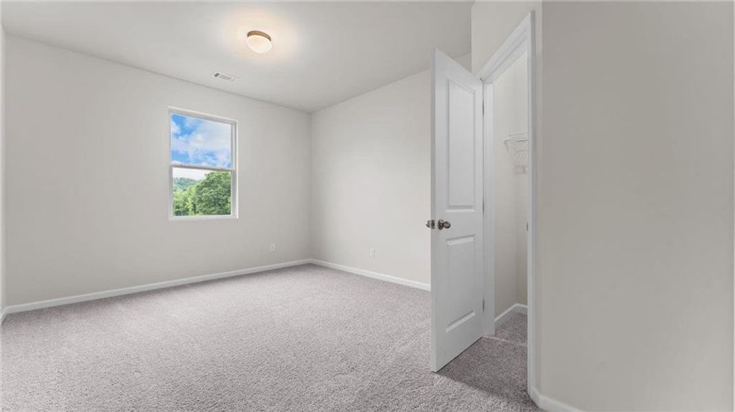 Spacious, unfurnished interior of a new home in Hampton Ridge, Jefferson (Image 27). Spacious, unfurnished interior of a new home in Hampton Ridge, Jefferson (Image 27).