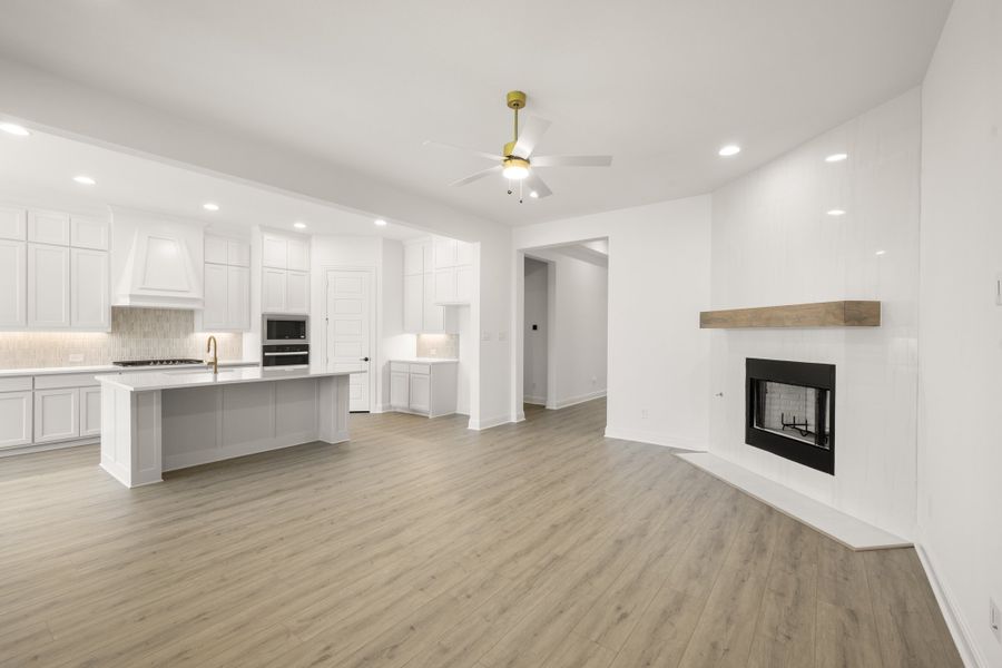 Spacious, unfurnished interior of a new home in Somerset, Mansfield (Image 24). Spacious, unfurnished interior of a new home in Somerset, Mansfield (Image 24).