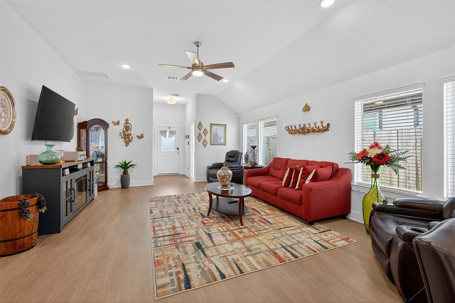 Furnished interior view inside a new home in Moran Ranch, Willis (Image 5).