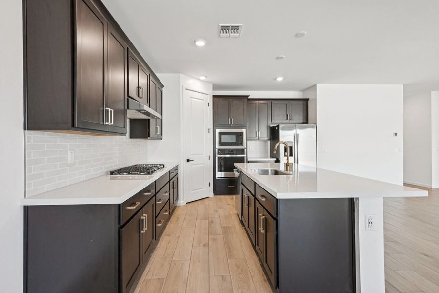 Great Room, Dining and Gourmet Kitchen - Oxford Collection