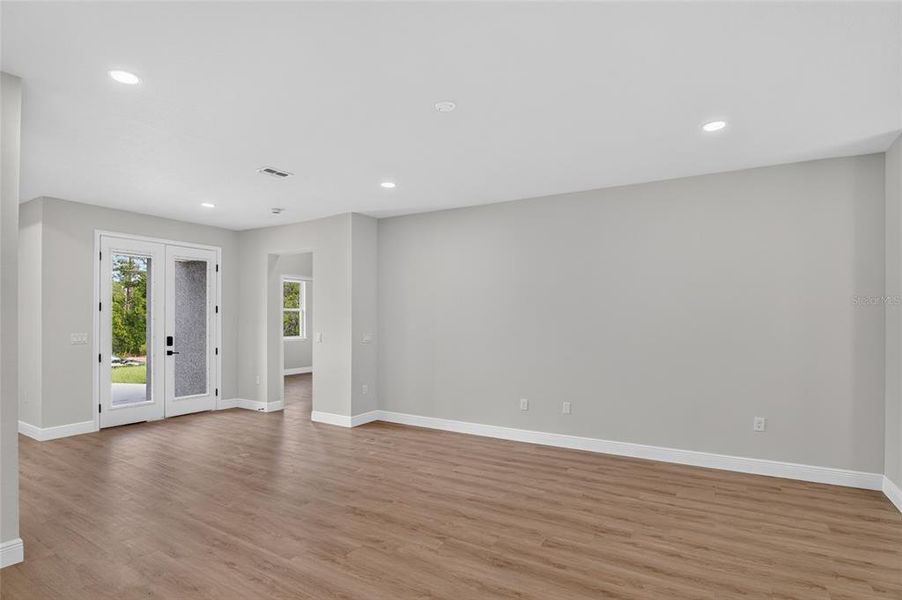 Spacious, unfurnished interior of a new home in , Homosassa (Image 37). Spacious, unfurnished interior of a new home in , Homosassa (Image 37).