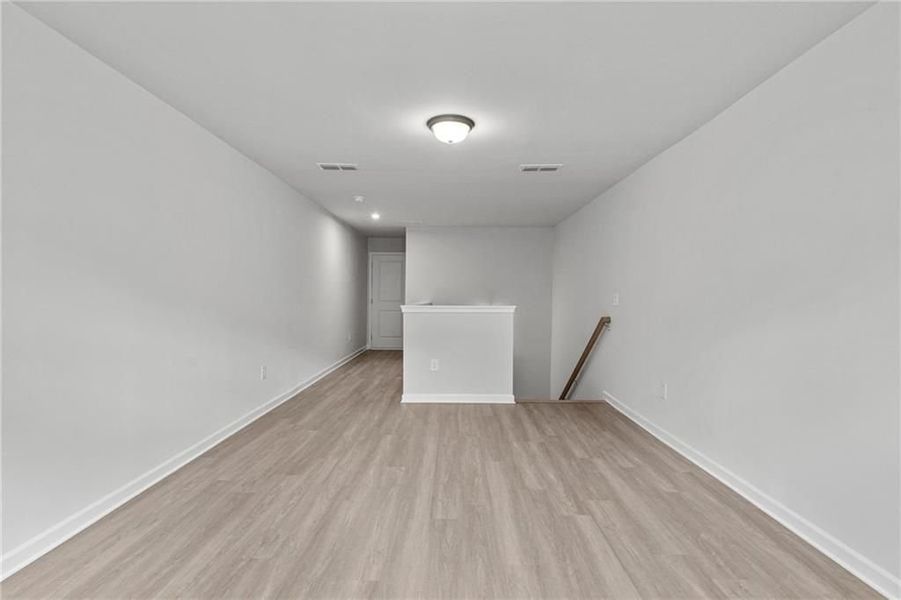 Spacious, unfurnished interior of a new home in Riverwood, Dallas (Image 36). Spacious, unfurnished interior of a new home in Riverwood, Dallas (Image 36).