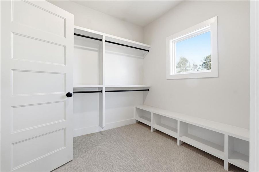 Spacious, unfurnished interior of a new home in , Marietta (Image 29).