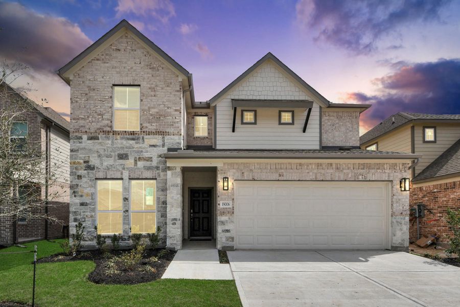 Welcome home to 19006 Cape Capasso Drive located in Cypress Green and zoned to Waller ISD. Welcome home to 19006 Cape Capasso Drive located in Cypress Green and zoned to Waller ISD.
