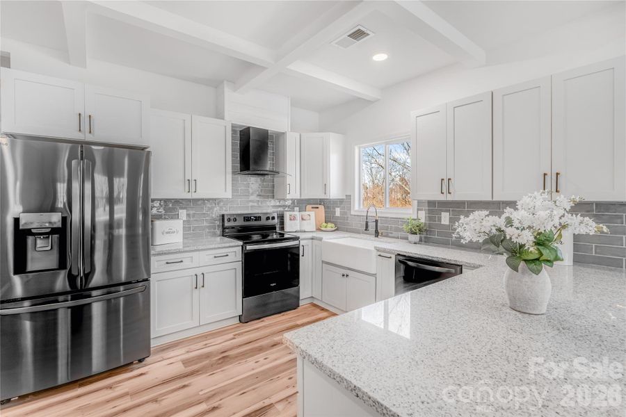 Furnished interior view inside a new home in , Shelby (Image 12).