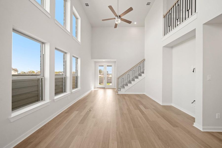 Spacious, unfurnished interior of a new home in Pomona: 40ft. lots, Manvel (Image 16). Spacious, unfurnished interior of a new home in Pomona: 40ft. lots, Manvel (Image 16).