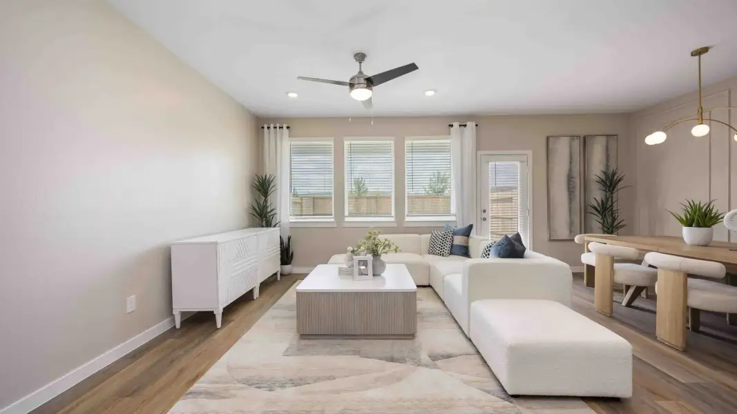 Furnished interior view inside a new home in Palmi, Houston (Image 4).