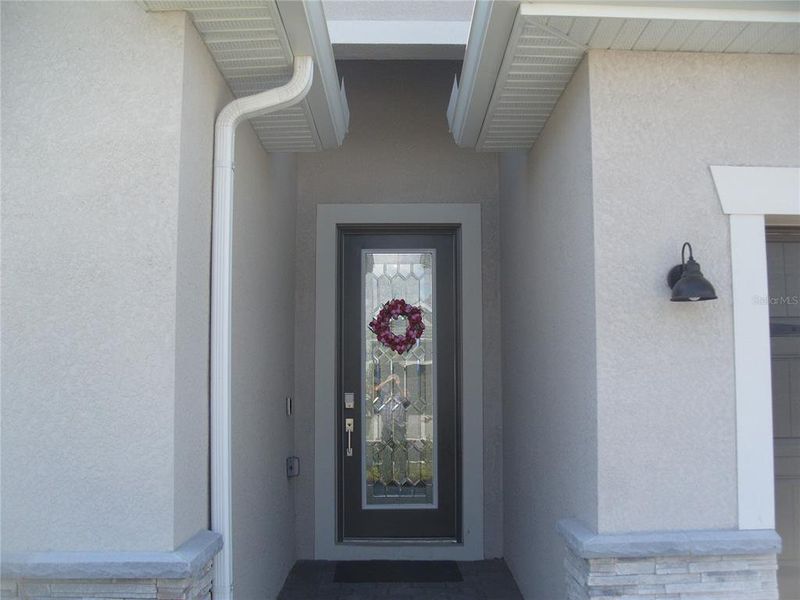 Exterior details and patio area of a home in , Port Charlotte (Image 25).