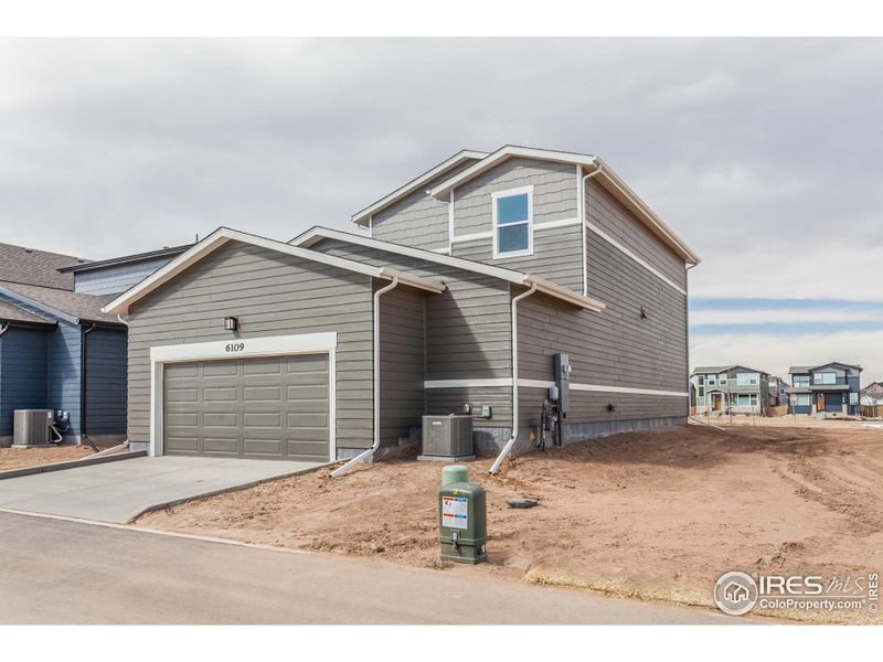 ALLEY LOAD GARAGE ALLEY LOAD GARAGE