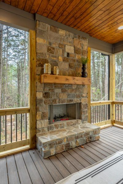 Exterior details and patio area of a home in River Gorge Ranch, Guild (Image 53).