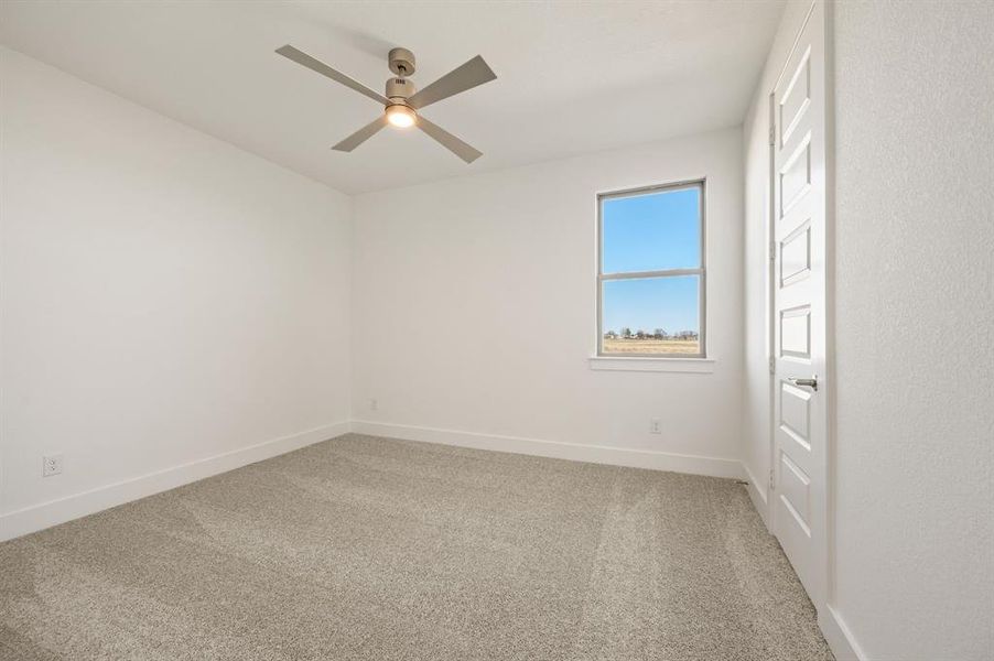 Spacious, unfurnished interior of a new home in Settlers Glen, New Fairview (Image 17).