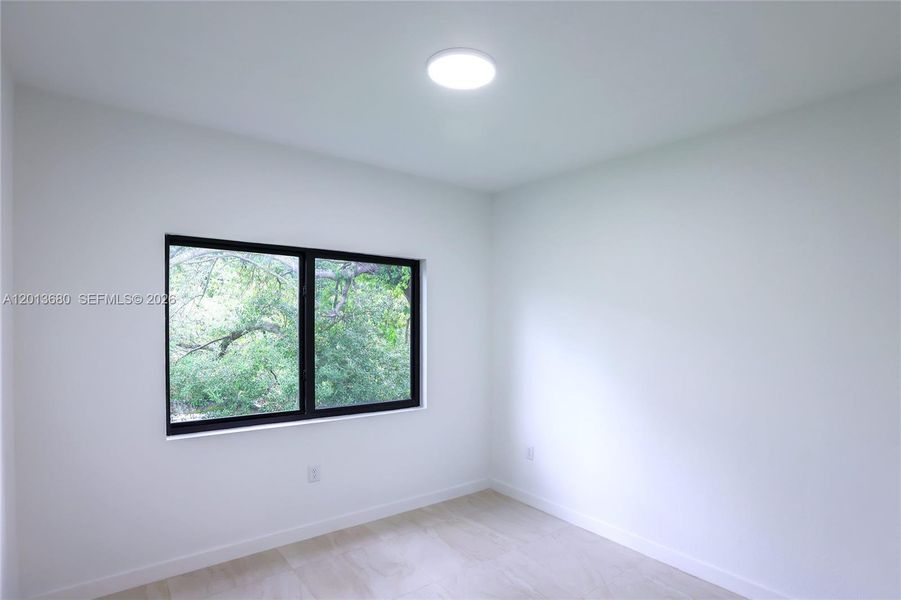 Spacious, unfurnished interior of a new home in , Miami (Image 8).