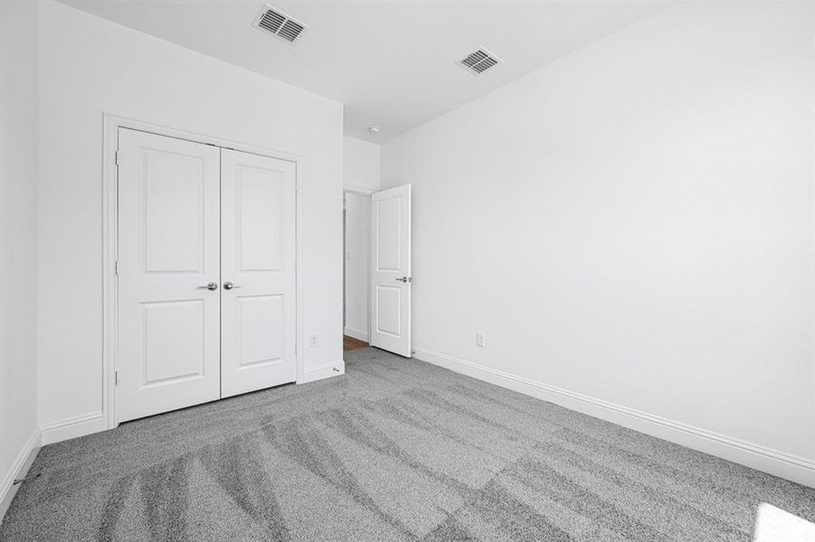 Spacious, unfurnished interior of a new home in Stoneridge, Melissa (Image 13). Spacious, unfurnished interior of a new home in Stoneridge, Melissa (Image 13).