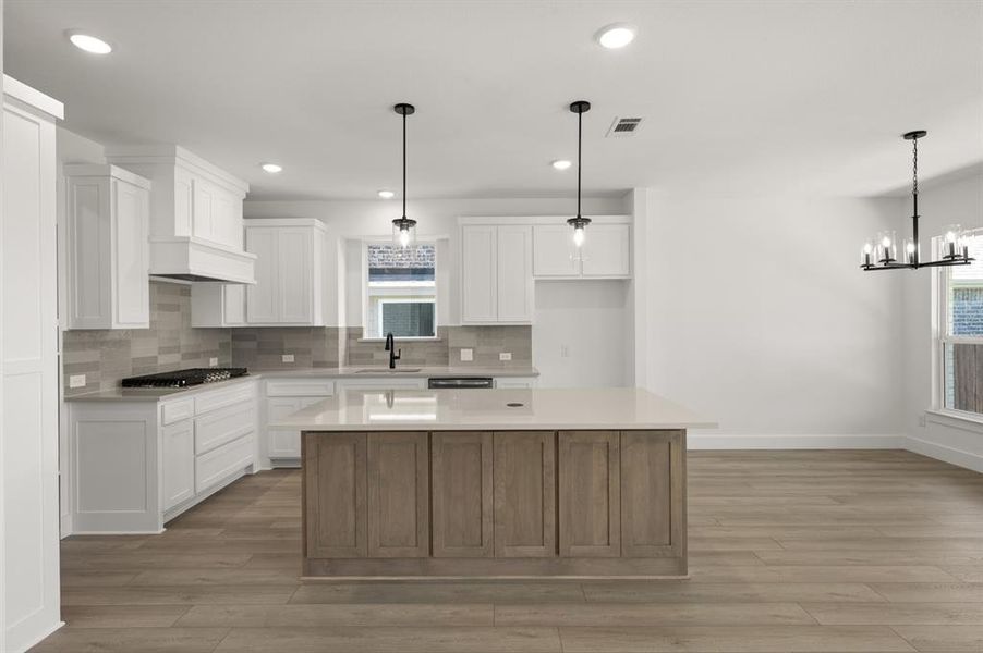 3714 Milwaukee- Kitchen-2