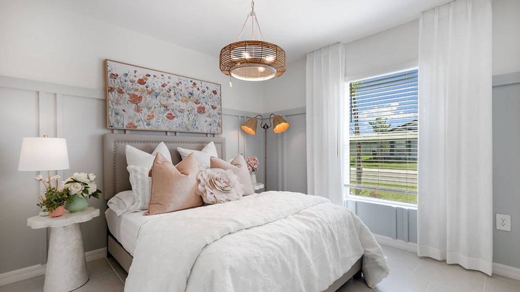 Florida CORE N002 Bloom Bed2 2of2 F1 Base7