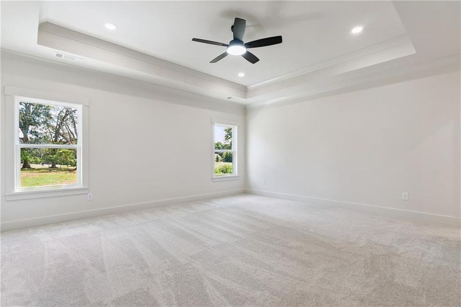Spacious, unfurnished interior of a new home in , Jefferson (Image 70).