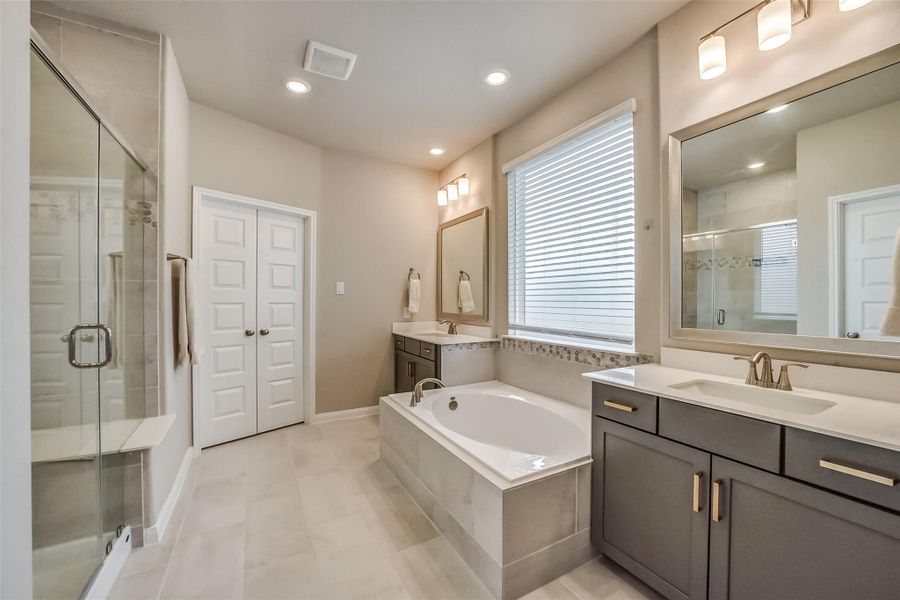Furnished interior view inside a new home in , Houston (Image 25).